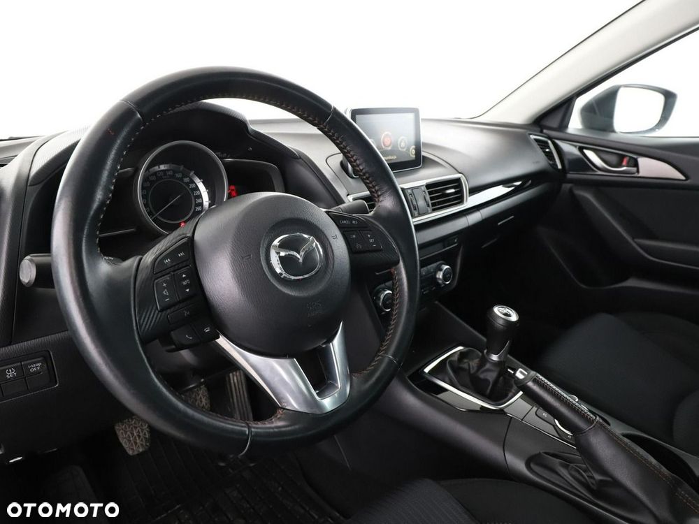 Mazda 3 - 15