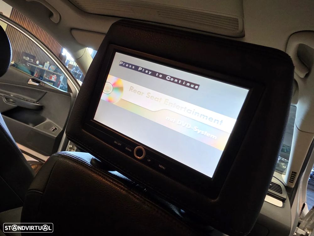 VW Passat Variant 2.0 TDi Highline DSG - 28