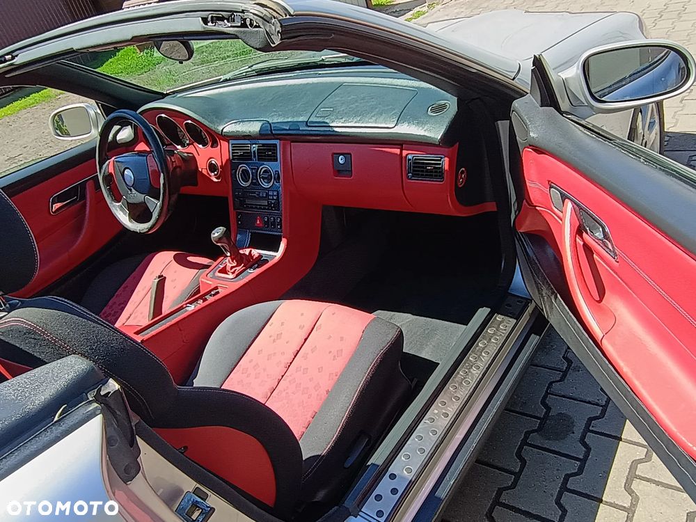 Mercedes-Benz SLK - 14