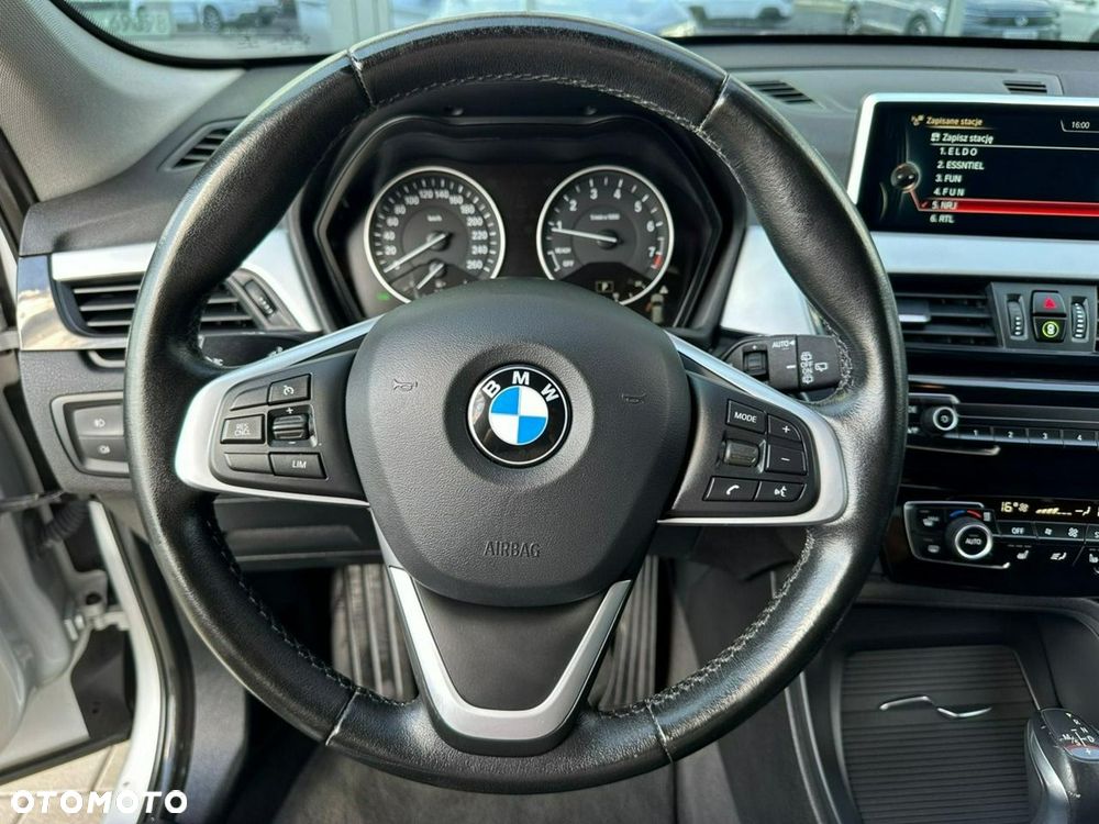 BMW X1 xDrive25i Advantage - 19