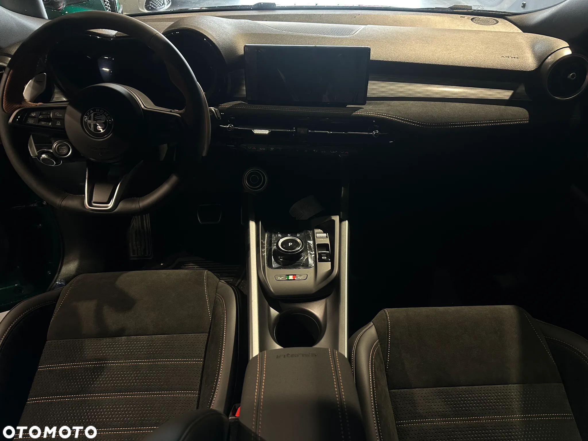 Alfa Romeo Tonale 1.5 T4 GSE mHEV Intensa DCT - 8