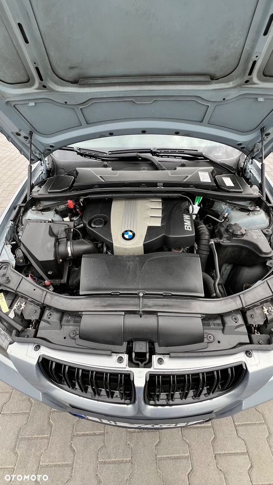 BMW Seria 3 320d DPF - 18