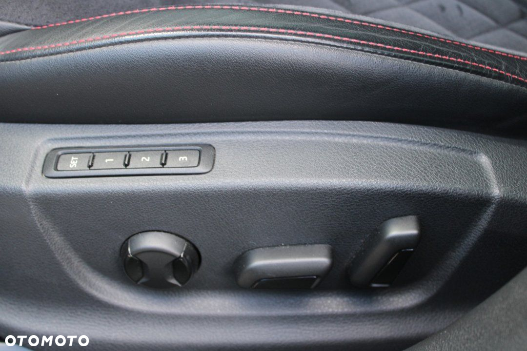 Skoda Octavia - 28