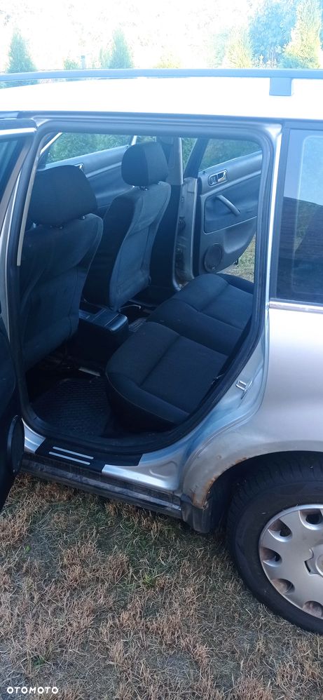 Volkswagen Passat - 7