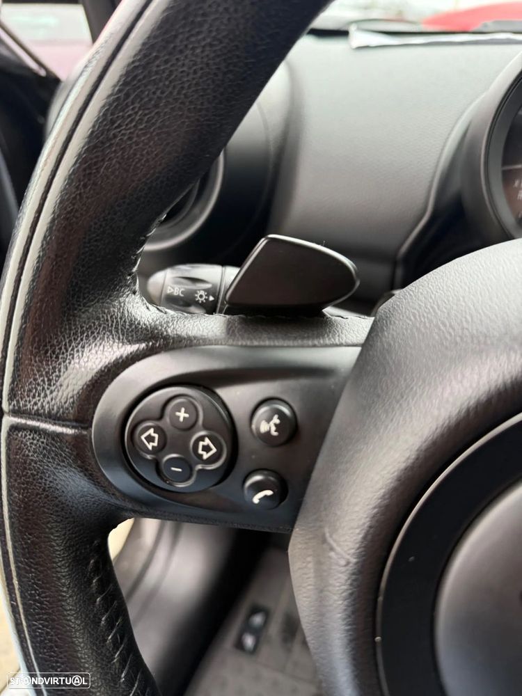 MINI Countryman Cooper SD ALL4 Auto - 13