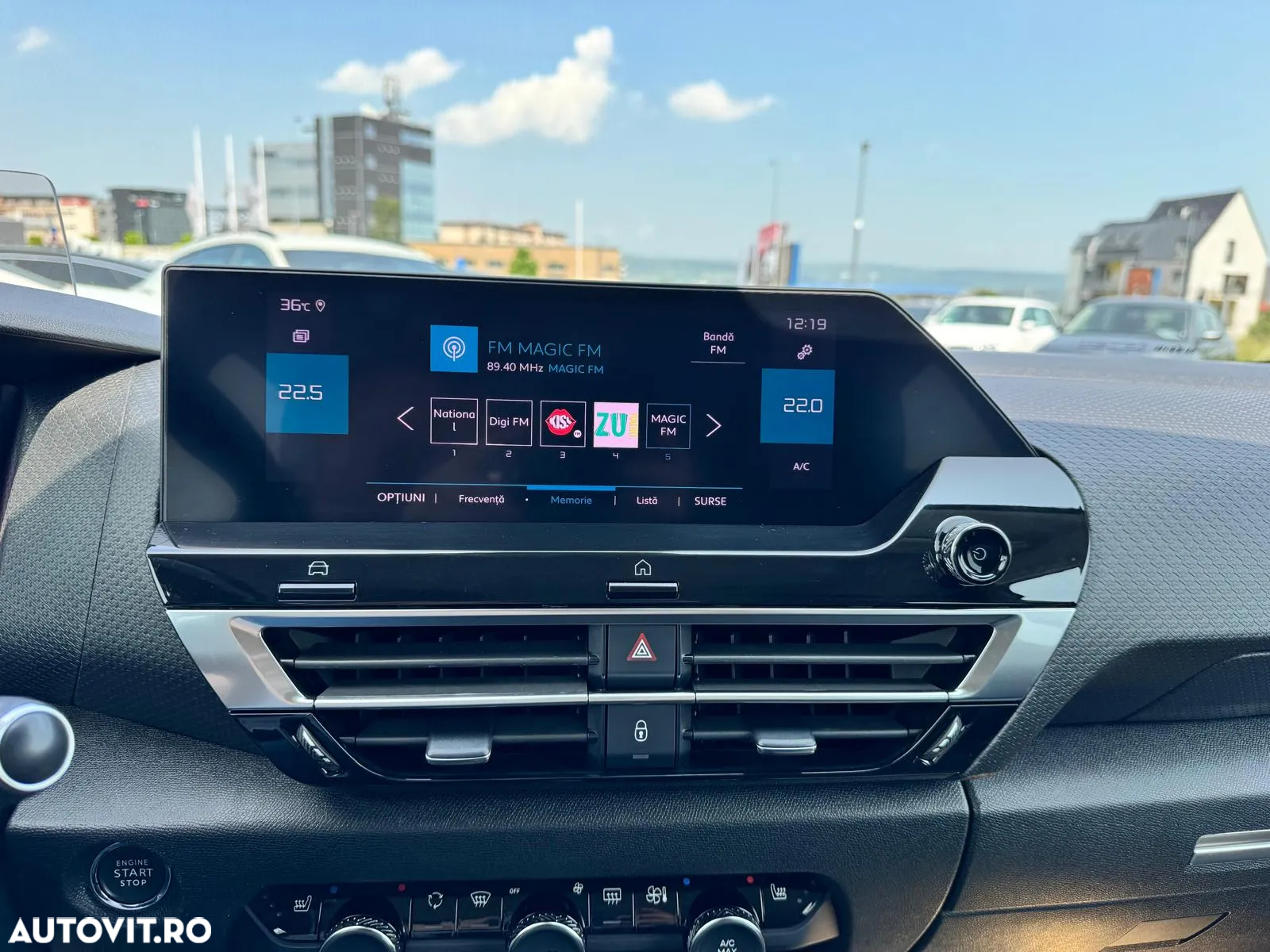 Citroën C4 1.2 PureTech S&S EAT8 Shine - 39