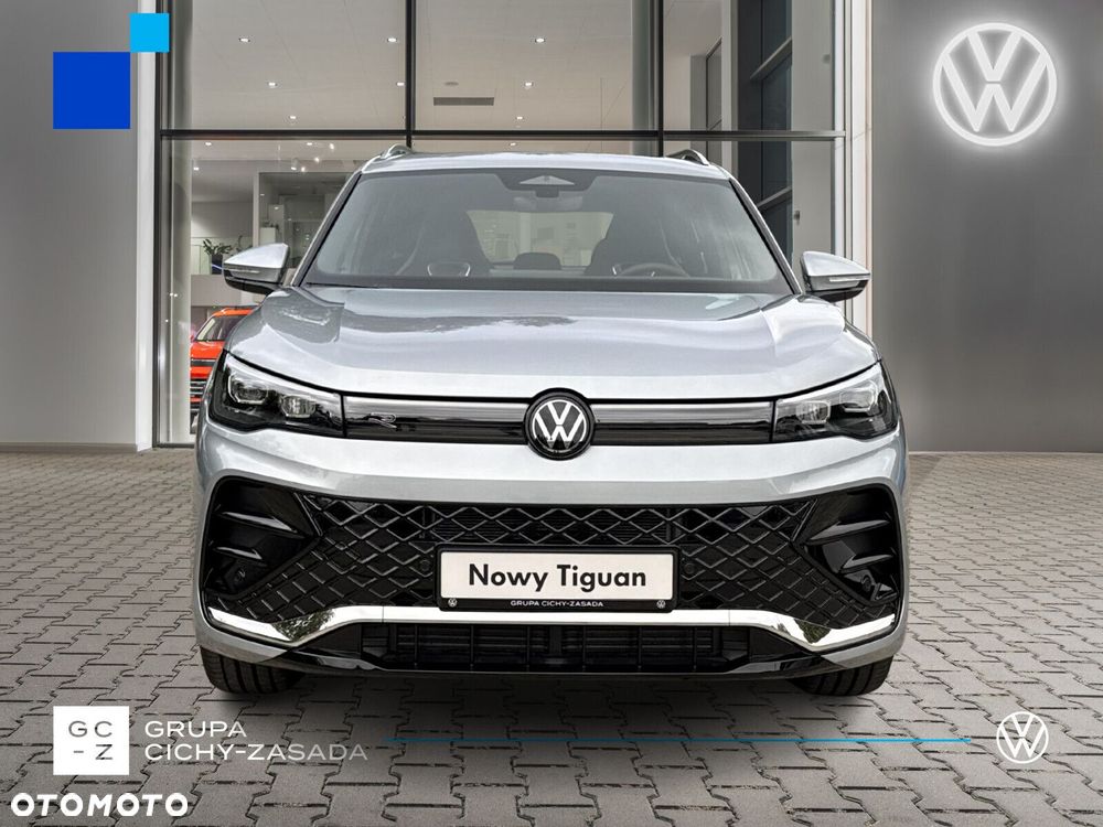 Volkswagen Tiguan - 8