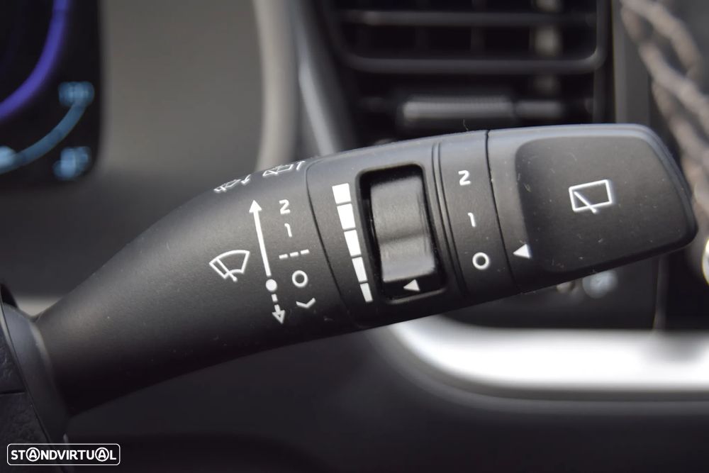 Kia Stonic 1.2 MPi Dynamic - 16