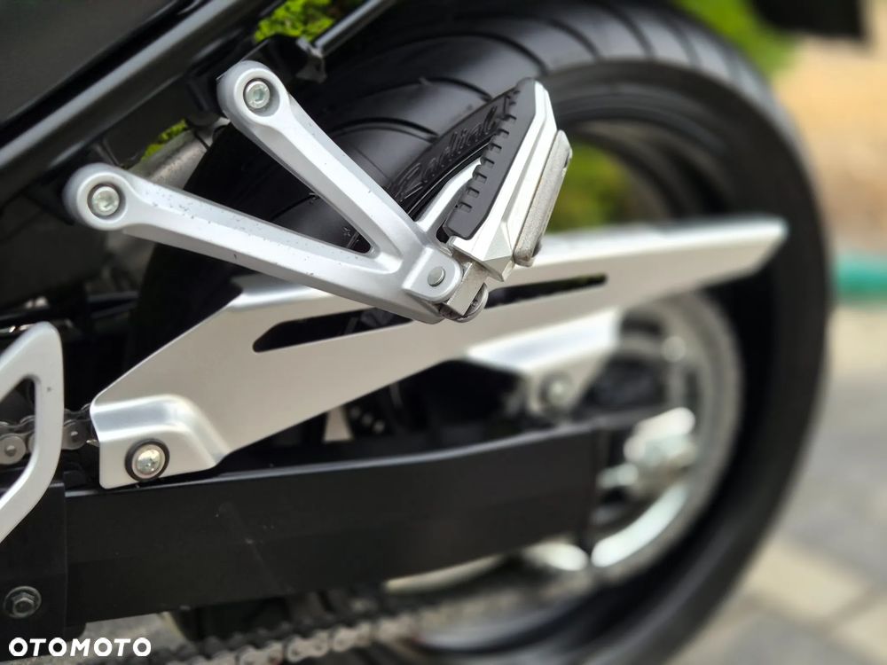 Suzuki Bandit - 28