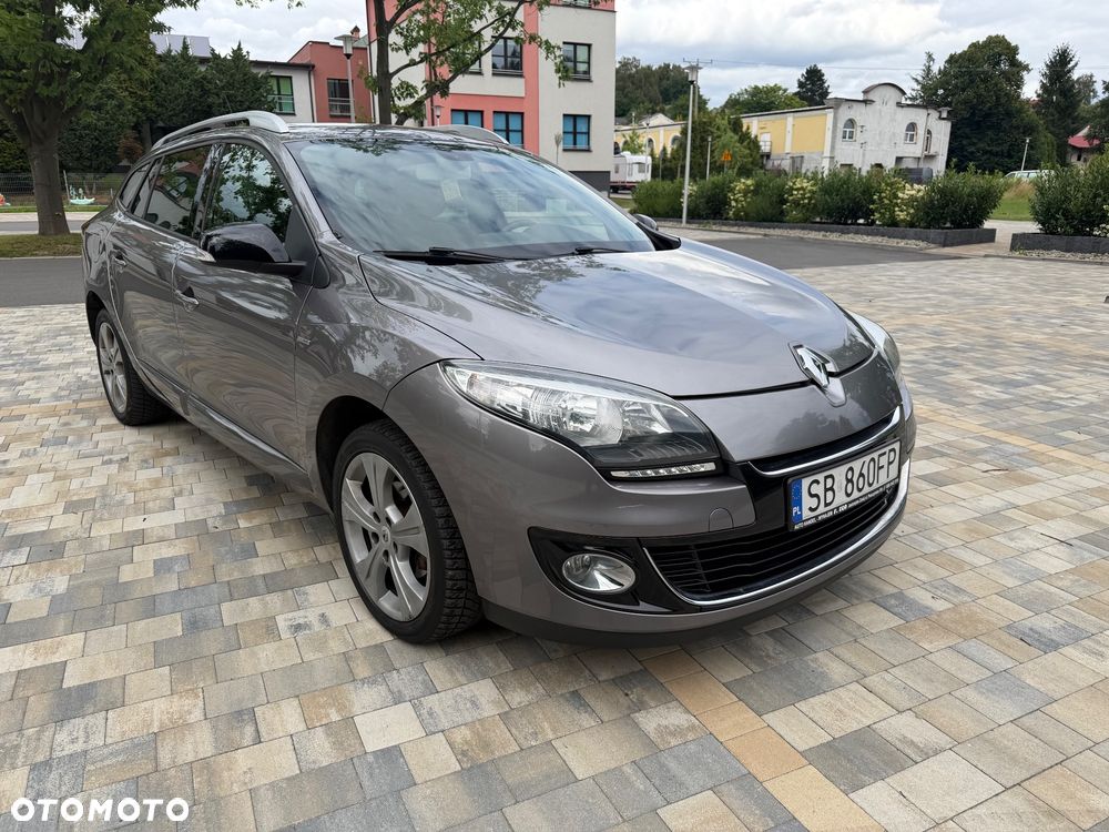 Renault Megane ENERGY TCe 115 Start & Stop Bose Edition - 8