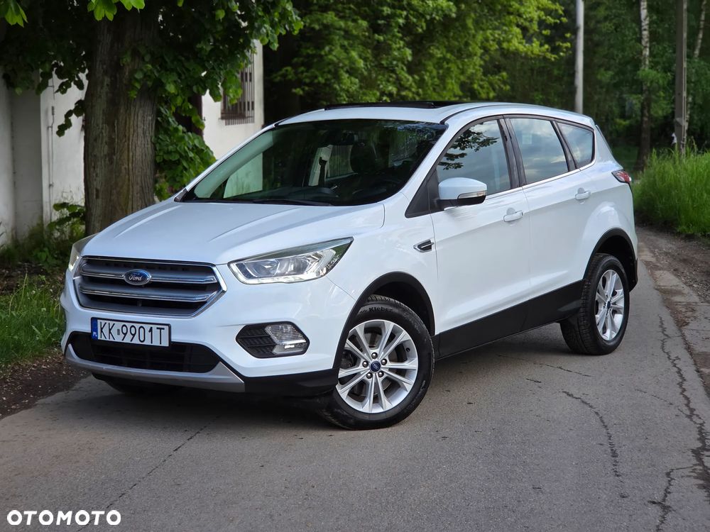 Ford Kuga 2.0 TDCi 2x4 Titanium - 2