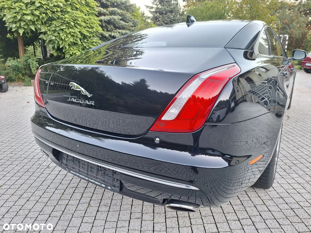Jaguar XJ 3.0 V6 Kompressor AWD Langversion Portfolio - 11
