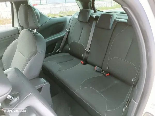 Citroën DS3 1.6 e-HDi So Irresistible - 12