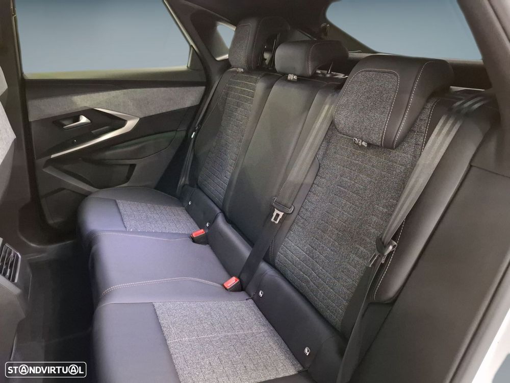 Peugeot 3008 1.6 Plug-in Hybrid Allure e-DCS7 - 10