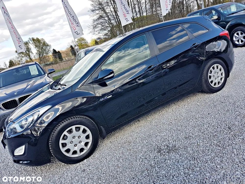 Hyundai i30 i30cw 1.6 Trend - 4