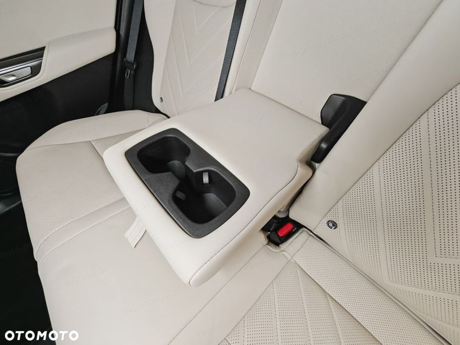 Lexus NX - 14