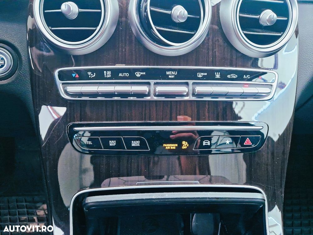 Mercedes-Benz GLC 300 4MATIC - 8