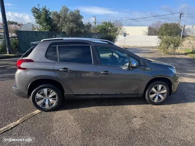 Peugeot 2008 1.5 BlueHDi Style - 7