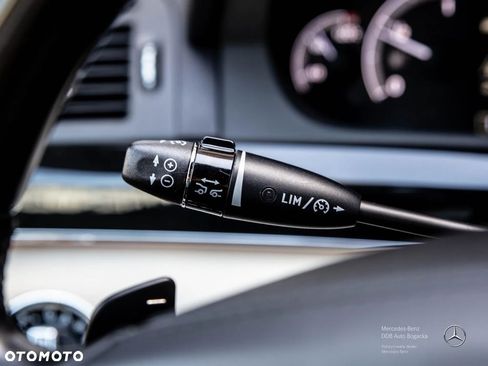 Mercedes-Benz Klasa S 500 BlueEFFICIENCY 4-Matic - 34