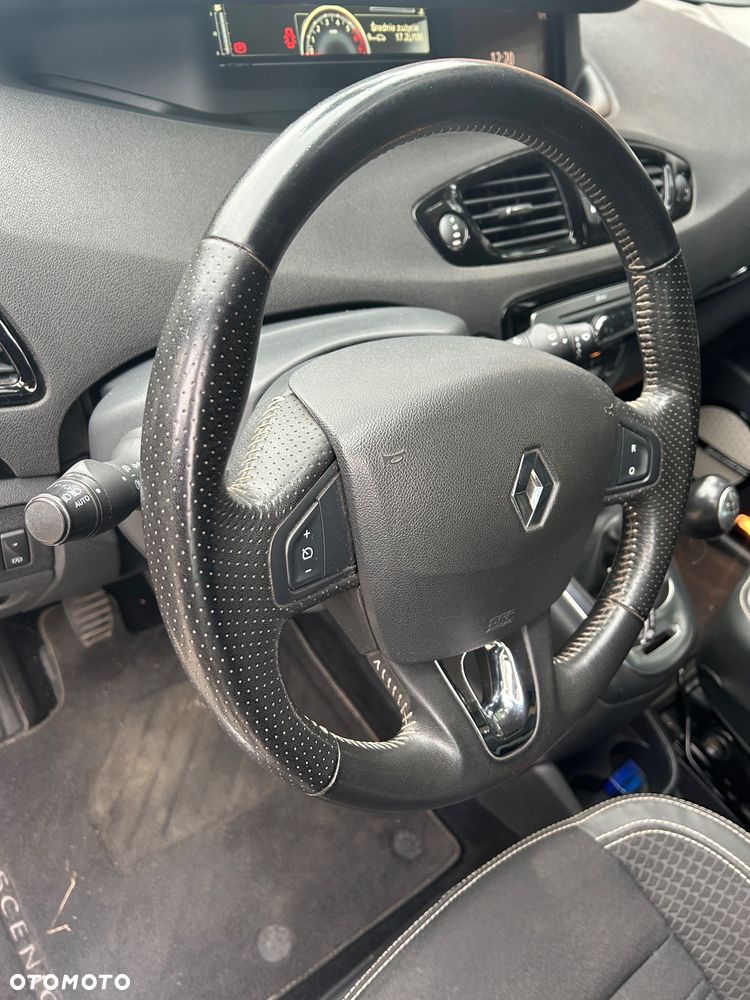 Renault Scenic - 18