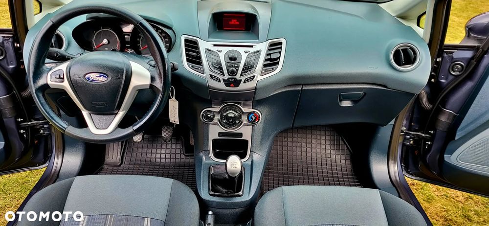 Ford Fiesta 1.25 Silver X (SVP) - 12