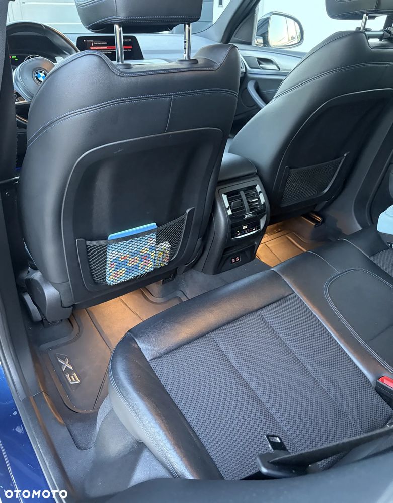 BMW X3 xDrive20d - 31