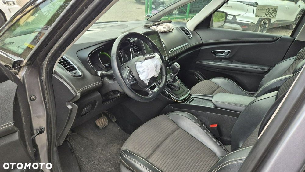 Renault Grand Scenic TCe 140 GPF EDC BLACK EDITION - 11