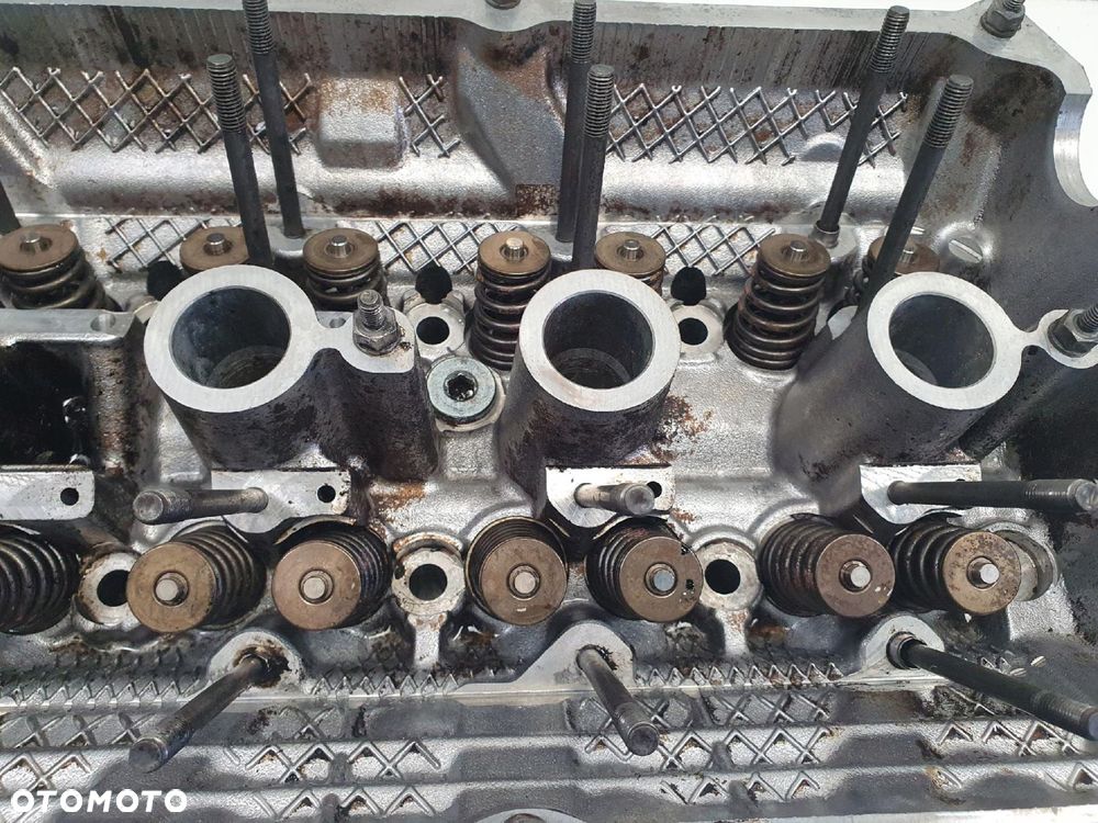 GŁOWICA CYLINDRÓW BMW E39 E46 2.2 i 1436812 - 8