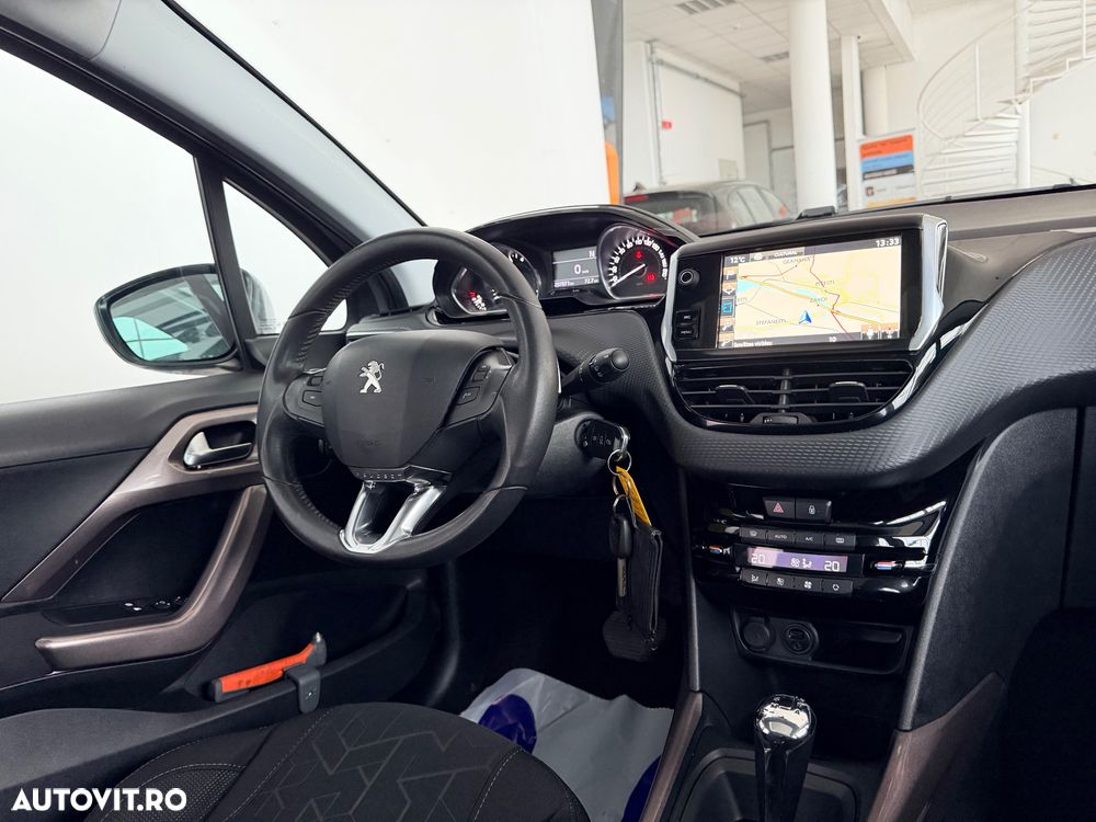 Peugeot 2008 1.2 e-VTi STT ETG Active - 10