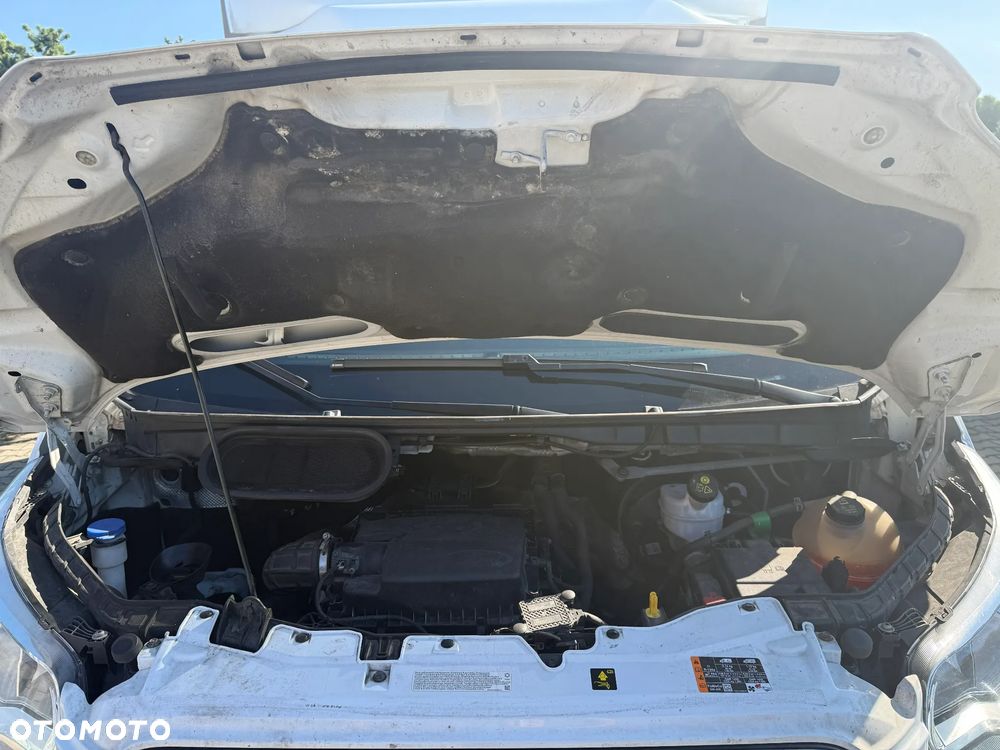 Ford TRANSIT - 21