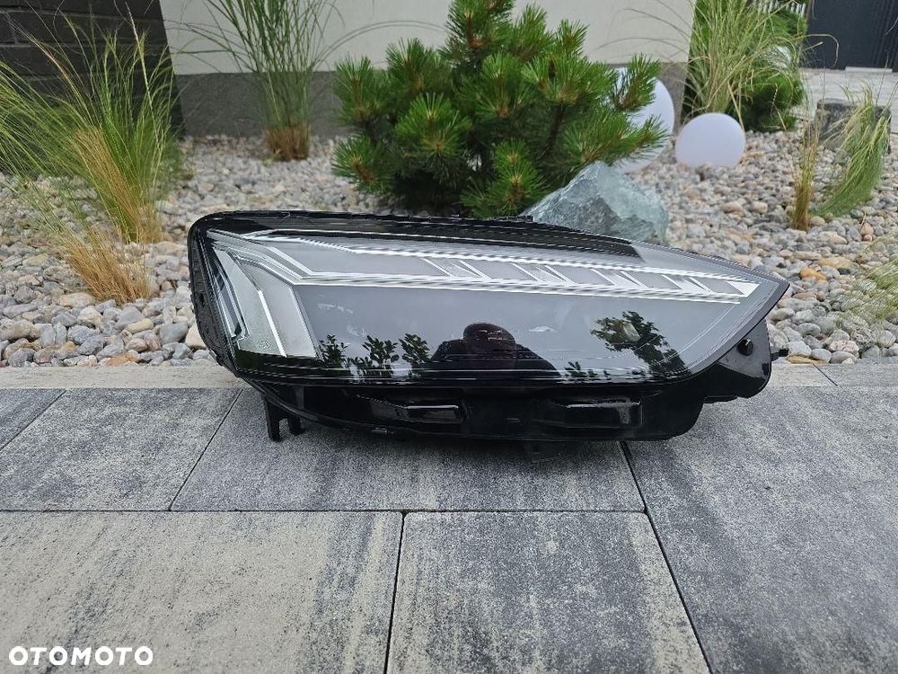 AUDI A5 S5 8W6 F5 B9 LIFT Lampa prawa Kompletna Full Led Matrix 8W6941040 - 1