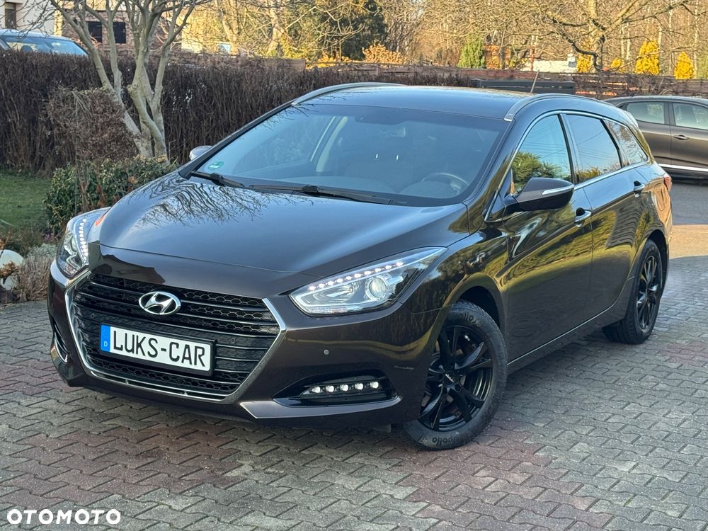 Hyundai i40 Kombi blue 1.6 Space - 1