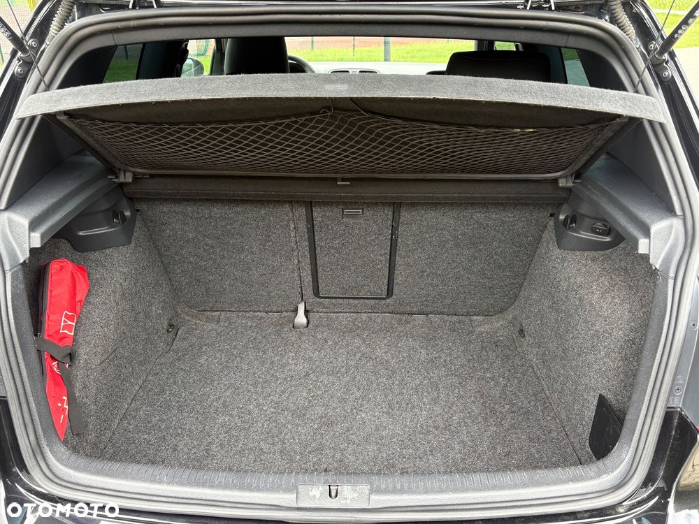 Volkswagen Golf 2.0 GTI - 11