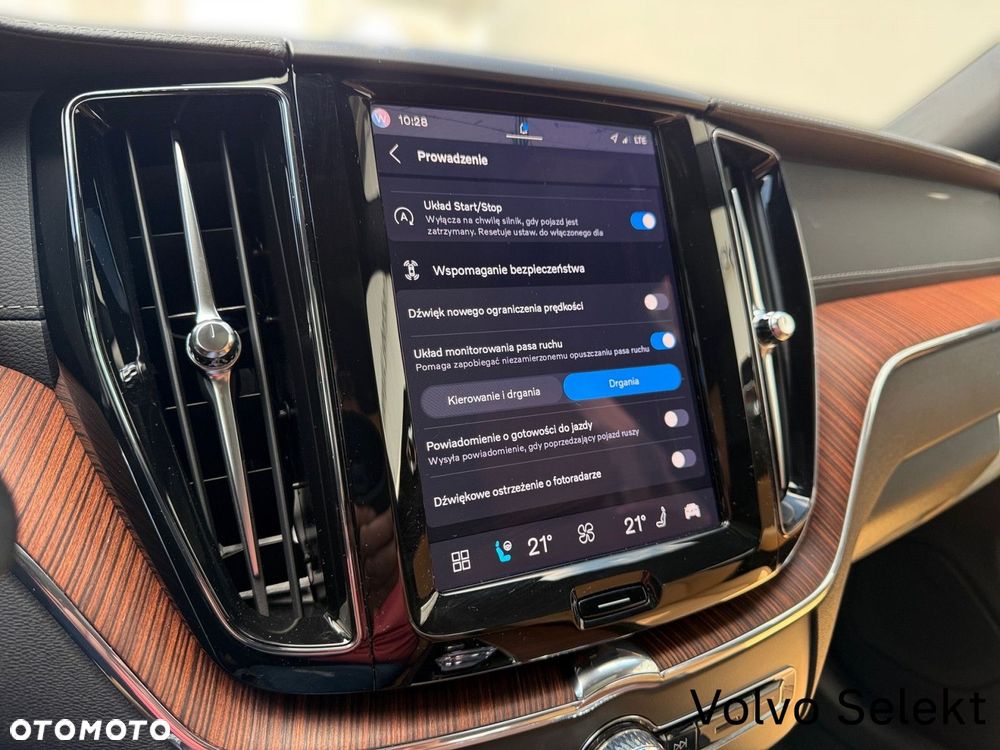 Volvo XC 60 - 25