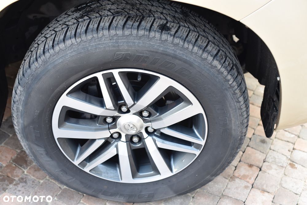 Toyota Land Cruiser LC 3.0 D-4D Prestige - 6