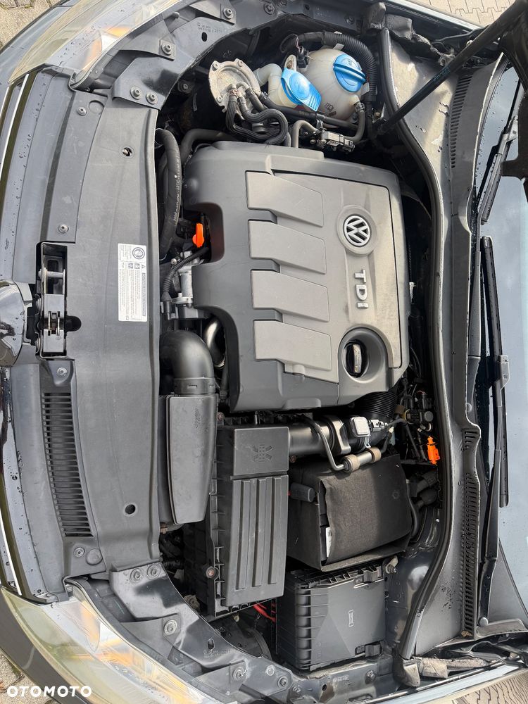 Volkswagen Golf 1.6 TDI DPF Style - 25