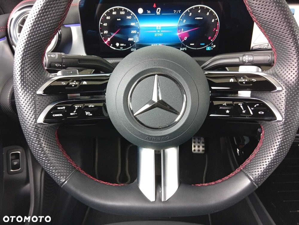 Mercedes-Benz CLA 200 mHEV AMG Line 7G-DCT - 17