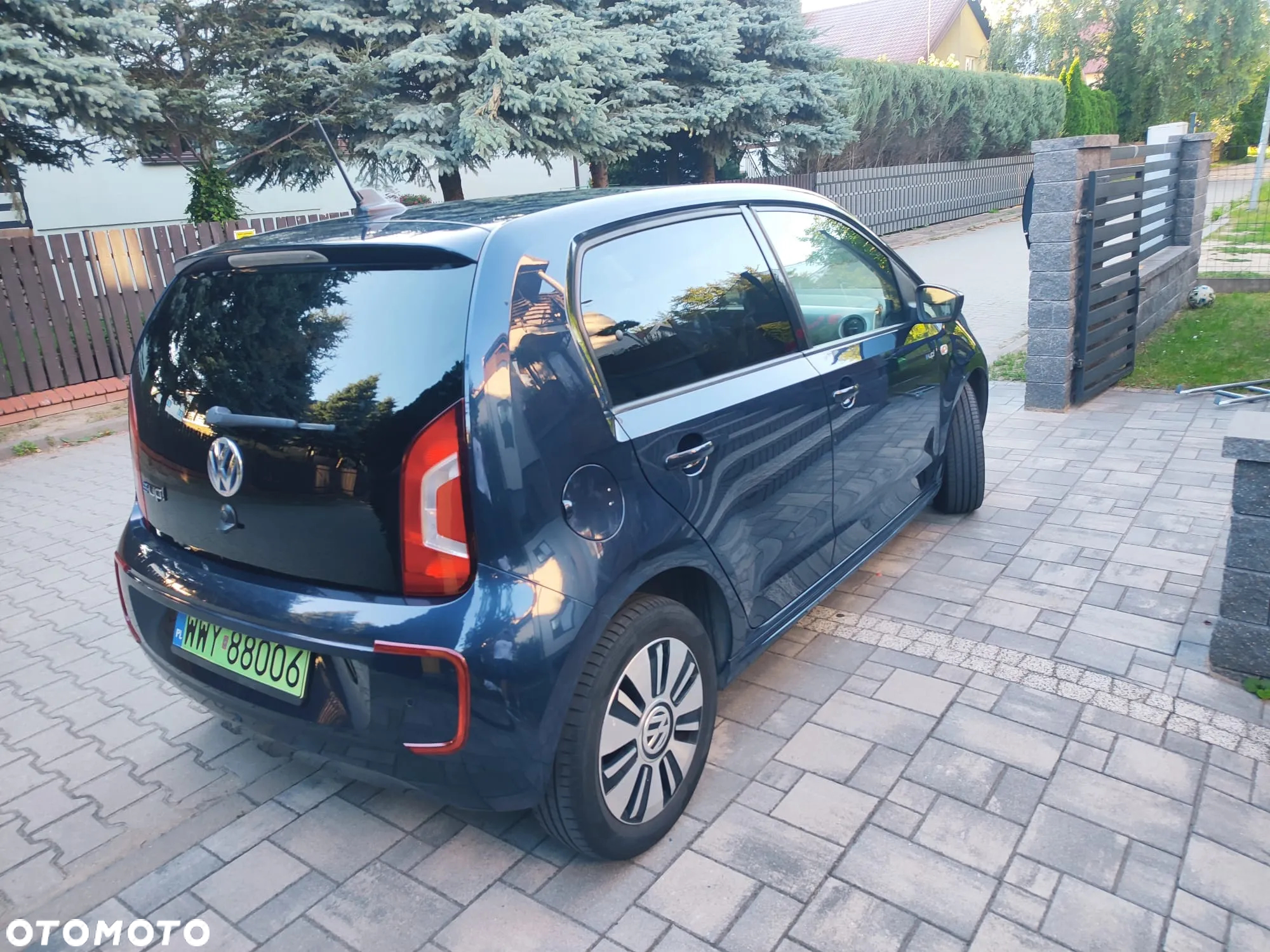 Volkswagen up! e-up - 9