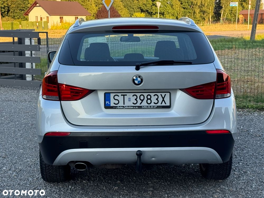 BMW X1 sDrive18i - 14