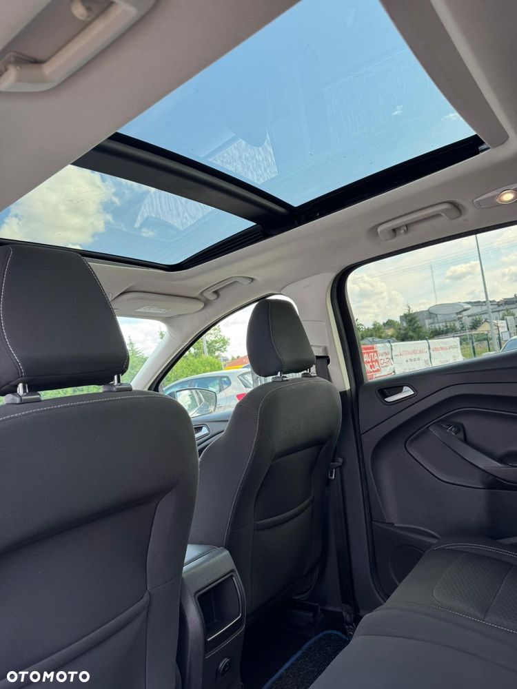 Ford Kuga 1.5 EcoBoost 2x4 Cool & Connect - 19