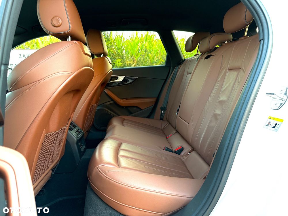 Audi A4 Avant 40 TFSI Sport S tronic - 38