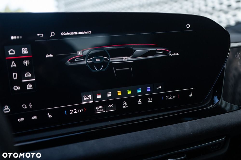 Audi A5 Avant TDI mHEV S tronic - 32