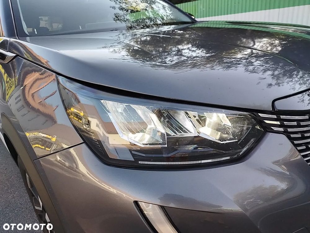 Peugeot 2008 PureTech 130 EAT8 Allure - 27