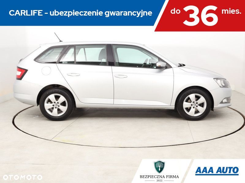 Skoda Fabia - 8