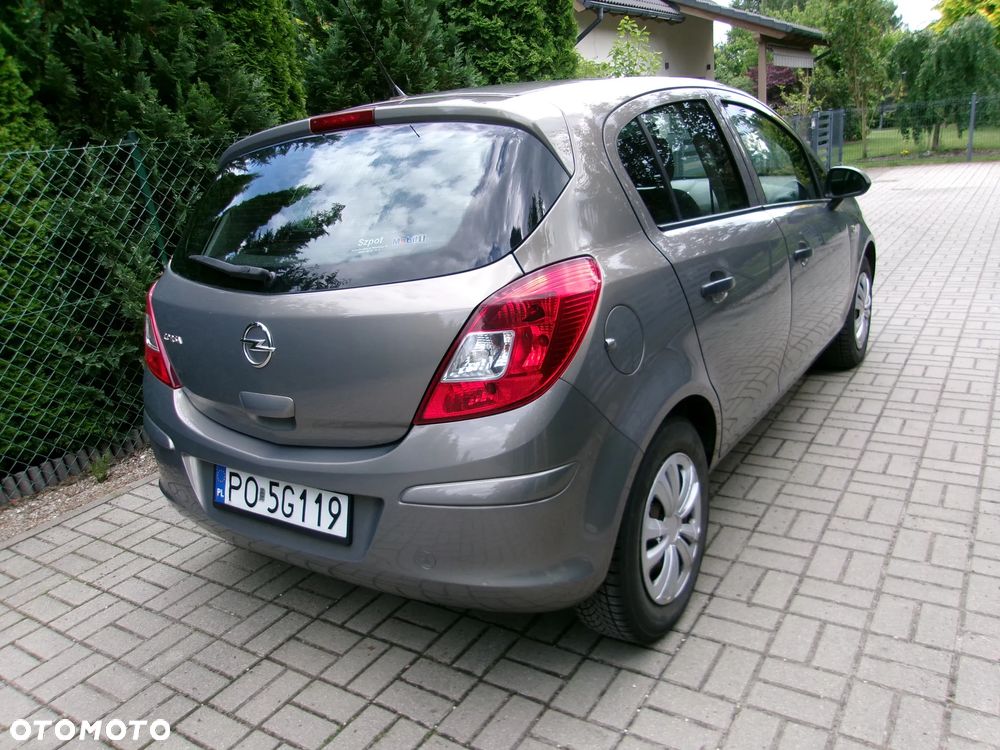Opel Corsa - 4