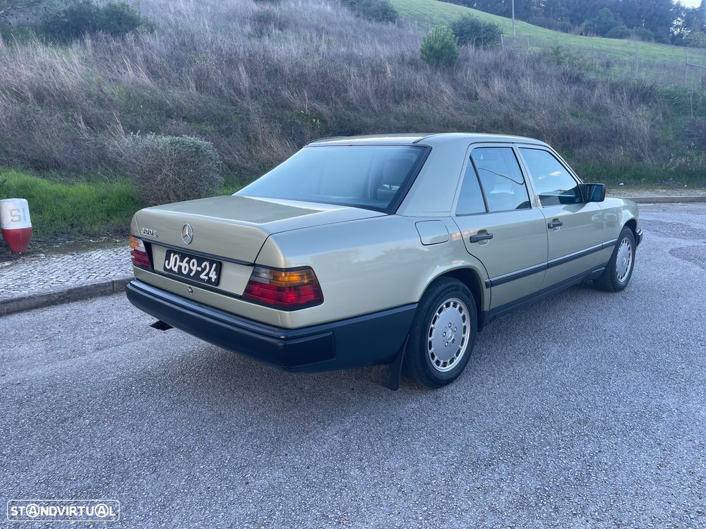 Mercedes-Benz W124 (1984-1997) - 3