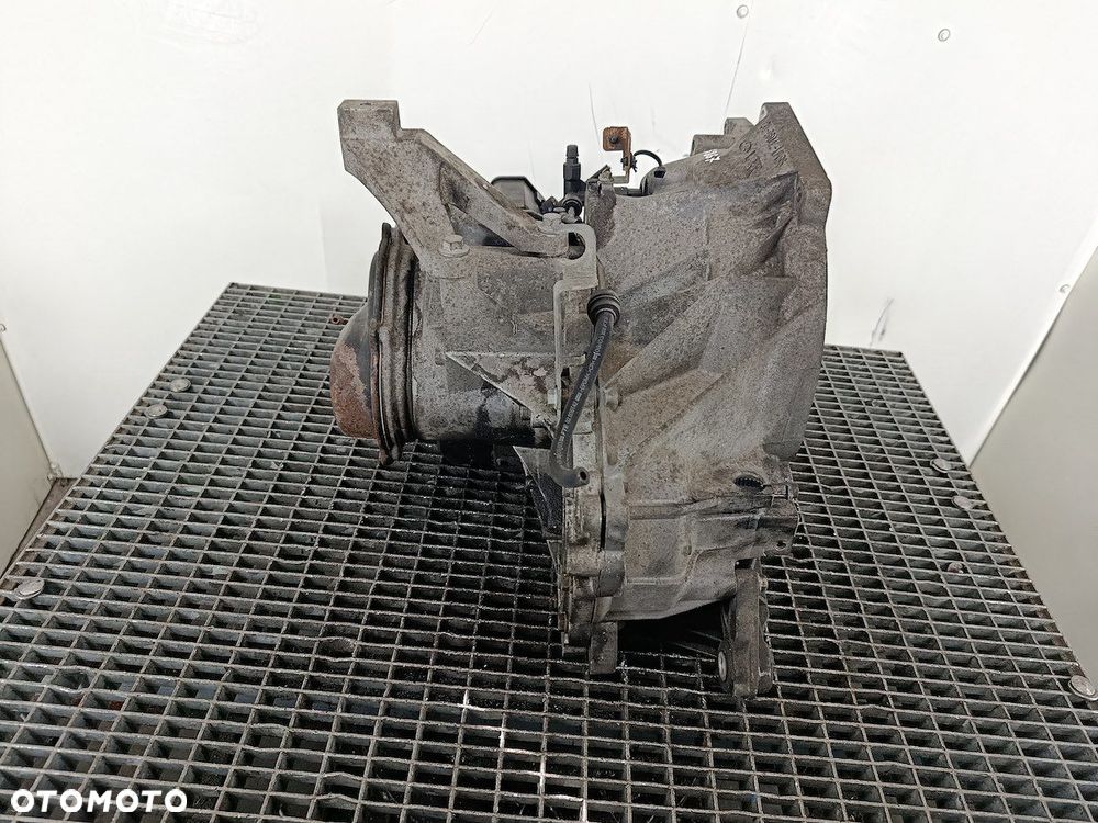 SKRZYNIA BIEGÓW MANUALNA 5 FORD FOCUS C-MAX 3M5R7002NB 1.6 16V - 6