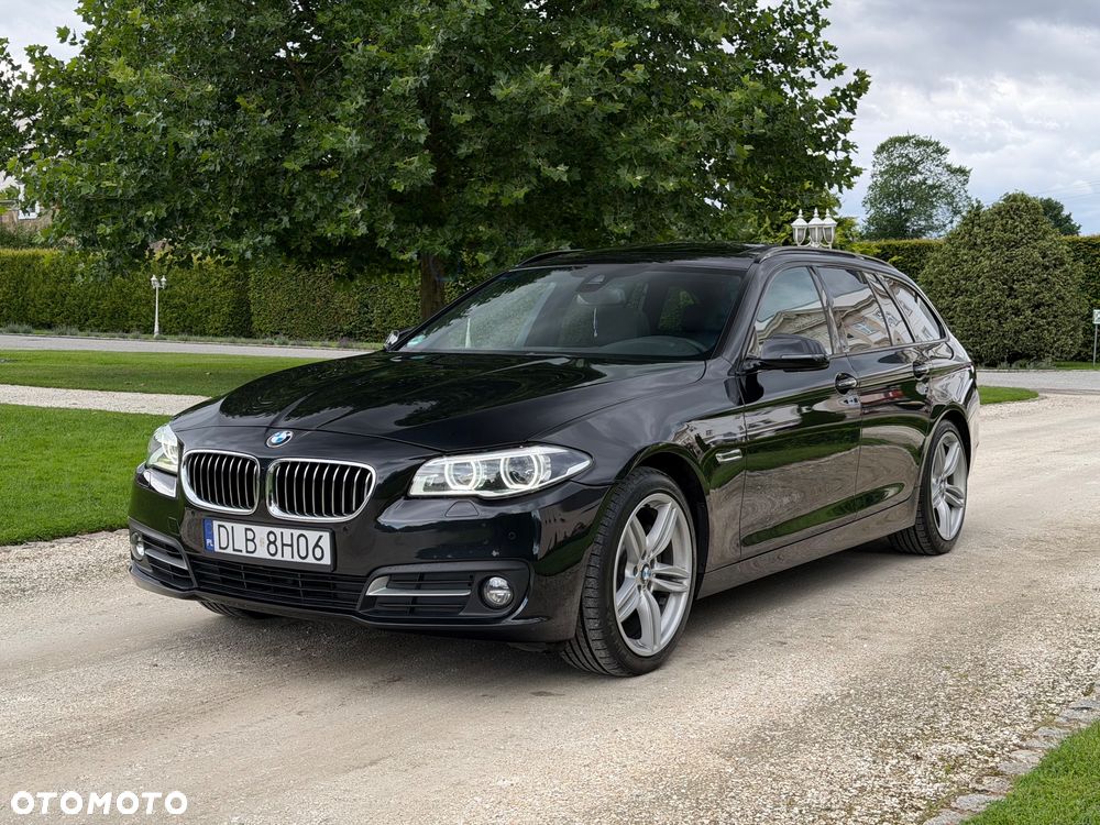 BMW Seria 5 530d xDrive Modern Line - 1
