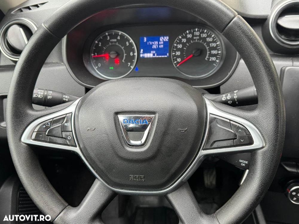 Dacia Duster 1.5 Blue dCi 4WD Essential - 11