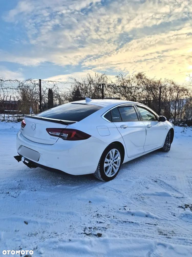 Opel Insignia 1.6 CDTI Exclusive S&S - 3